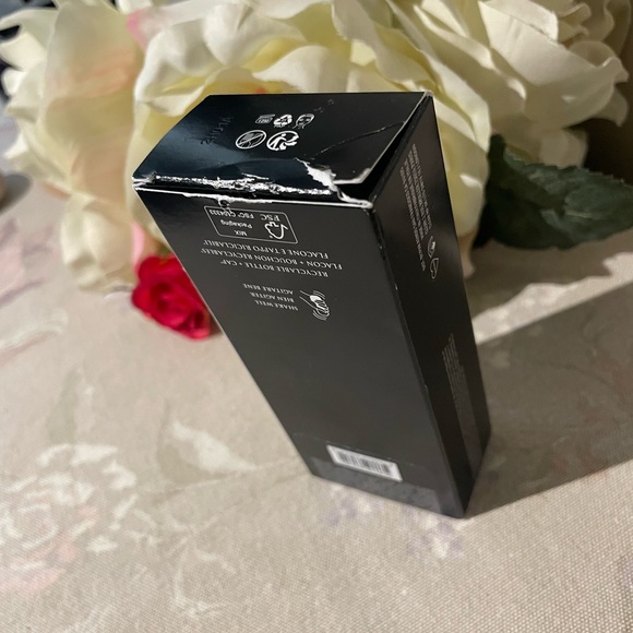 Kat Von D Bundle 🌟 - Picture 8 of 8